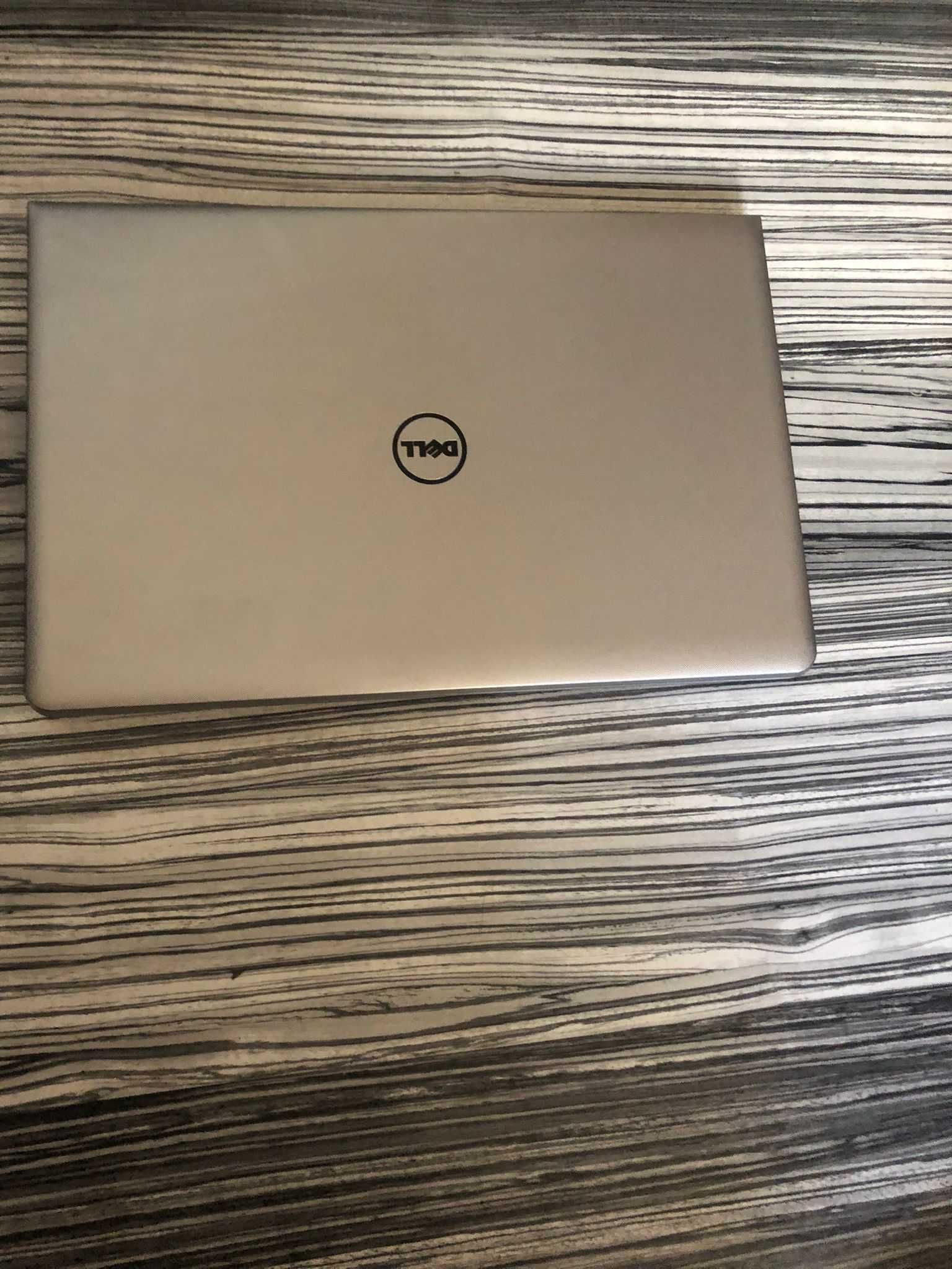 Laptop Dell Inspiron 5759