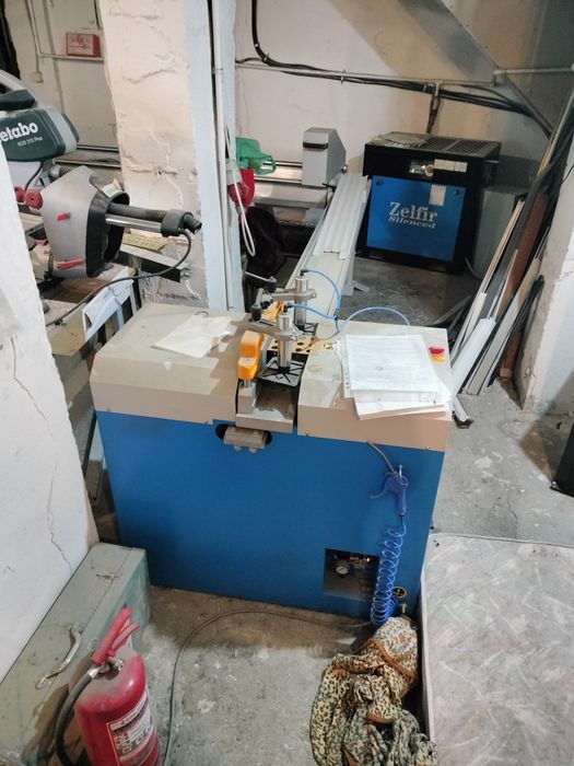 Vând utilaje pentru tâmplărie PVC