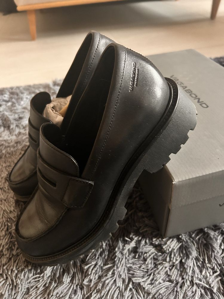 Vagabond обувки тип chunky loafer