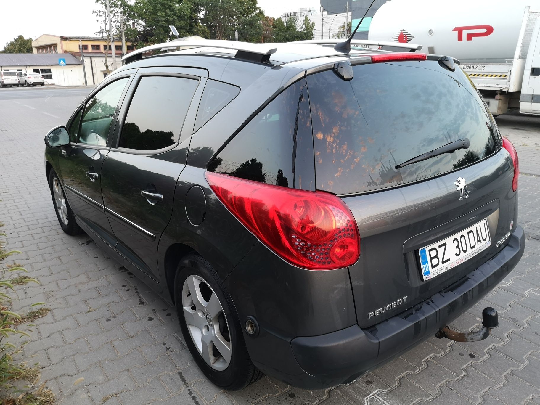 VARIANTE Peugeot 207 SW 2009 1.6 benzina+GPL funcțional probleme motor