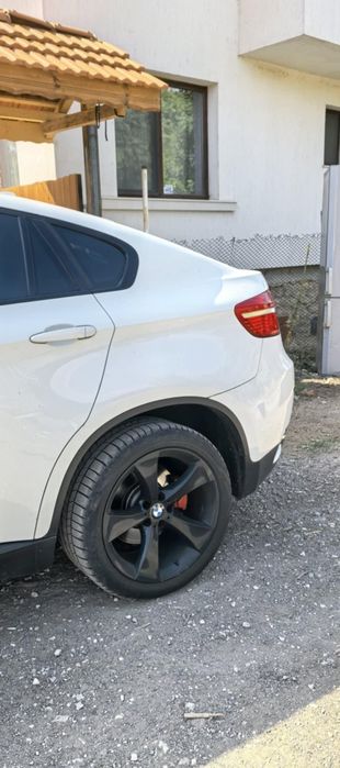 Автомобил BMV x6