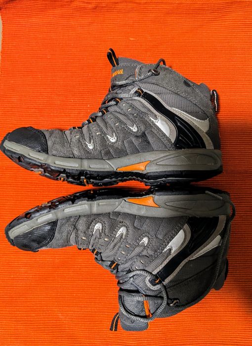 Ghete scurte Meindl, gri, Gore tex, mărimea 36