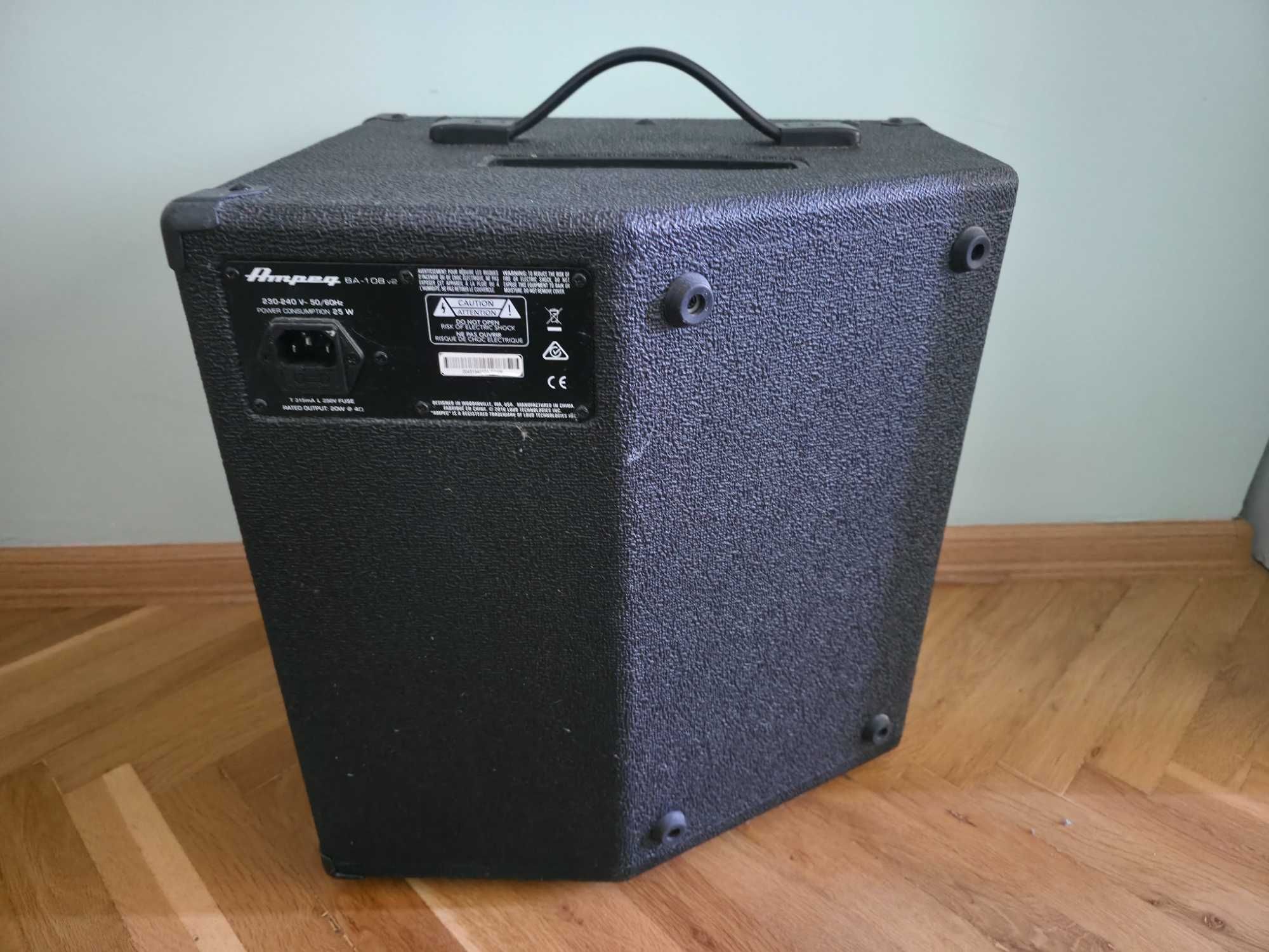 Продавам бас кубе Ampeg BA-108v2, 20W