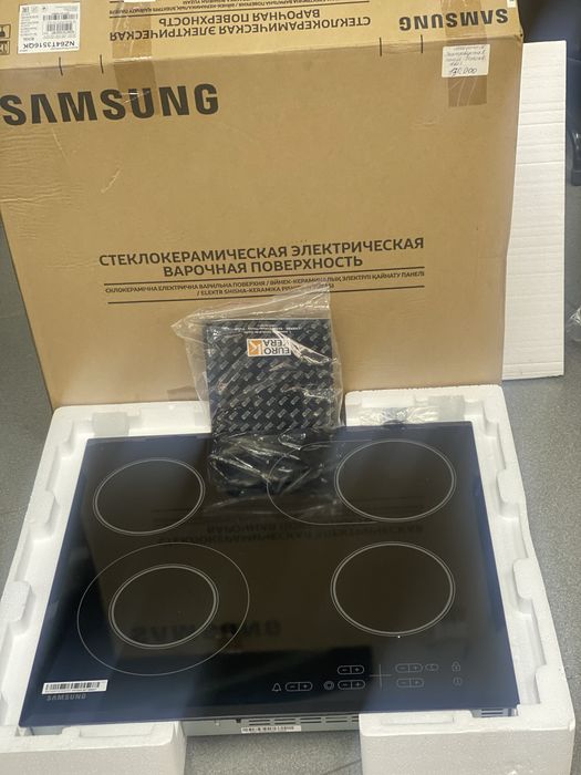 Варочная поверхность Samsung NZ64T3516QK/WT черный