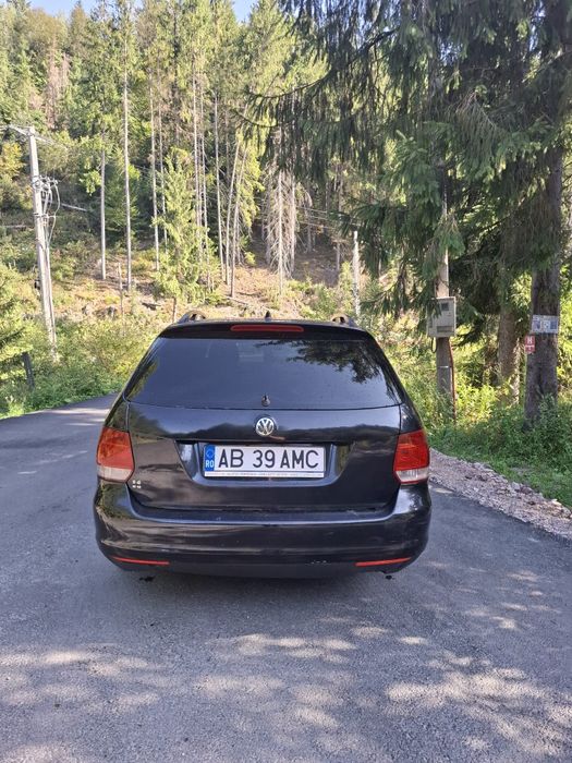 Vând golf 5 4 motion