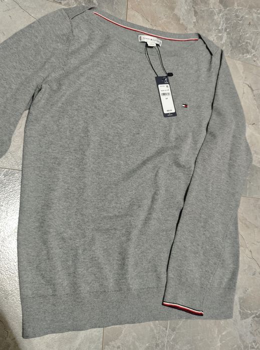 Блуза Tommy Hilfiger нова с етикет