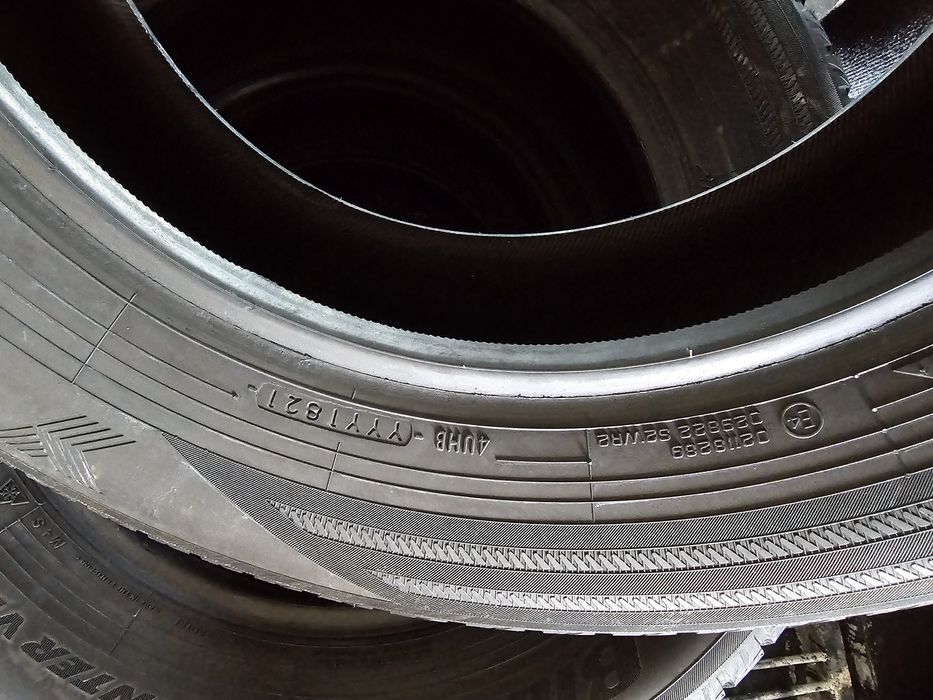 215 65 R 16 yokohama iarna