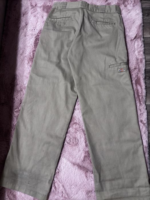 штаны:Dickies!!!