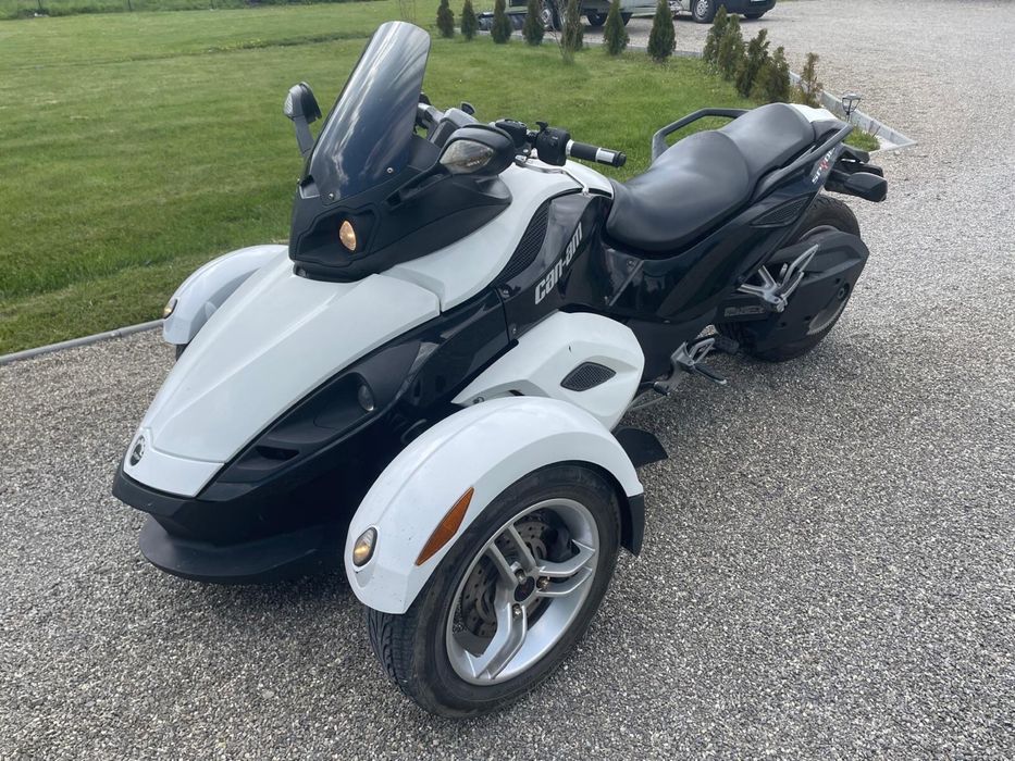 Can-Am Spyder Bombardier