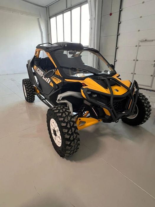 Can-Am Can-Am Maverick R Smart-Shox • 240 CP • 2024  • Stare excelentă