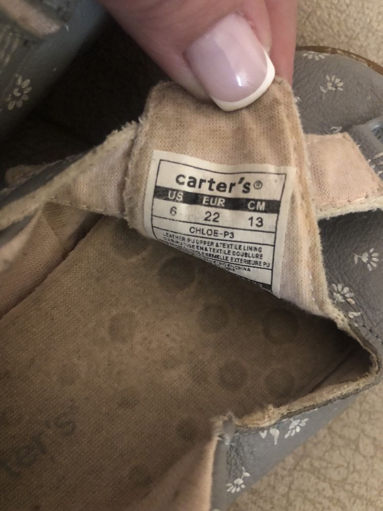 Туфельки Carters на 1-1.5 года