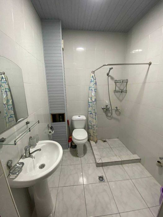 Продается отд-стоящее здание, жилой дом, под клинику, уч.центр, офис