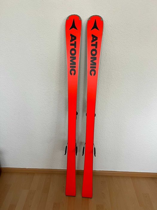 Ski schi carve NOI Atomic REDSTER S8i 155cm model 2025