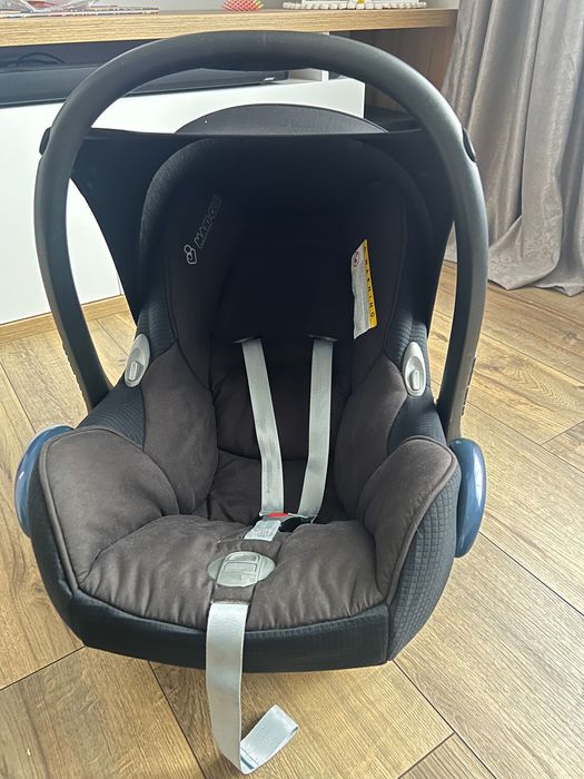 Maxi Cosi столче за кола 0-13кг