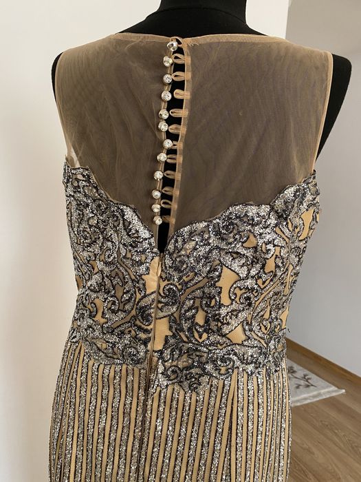 Rochie de seara cu sclipici