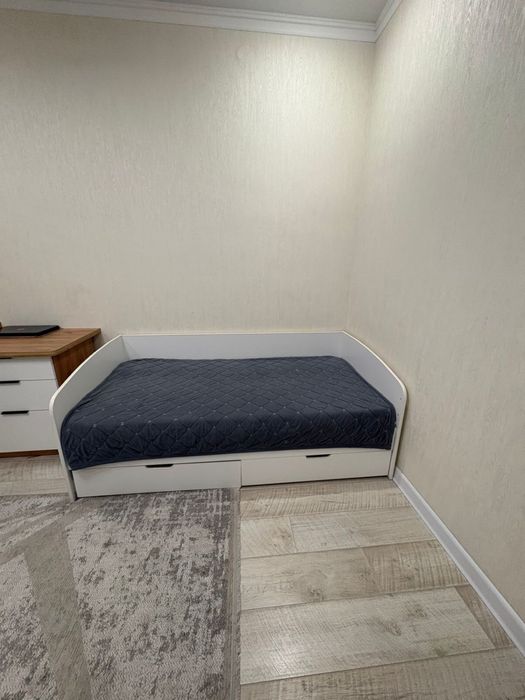 Продам кровать подростковую