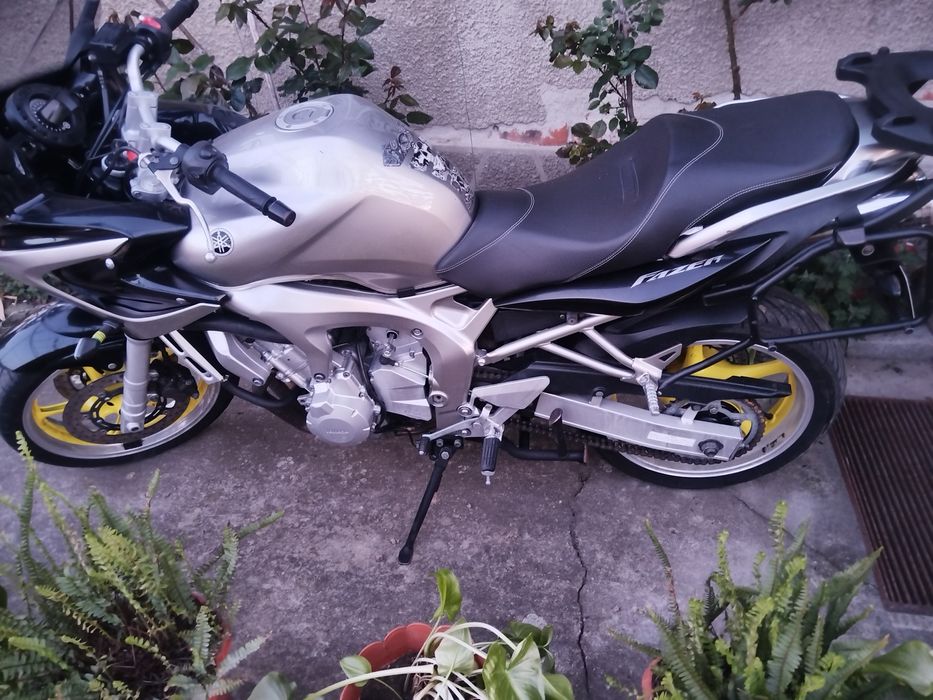 Vând  Yamaha FZ6 N