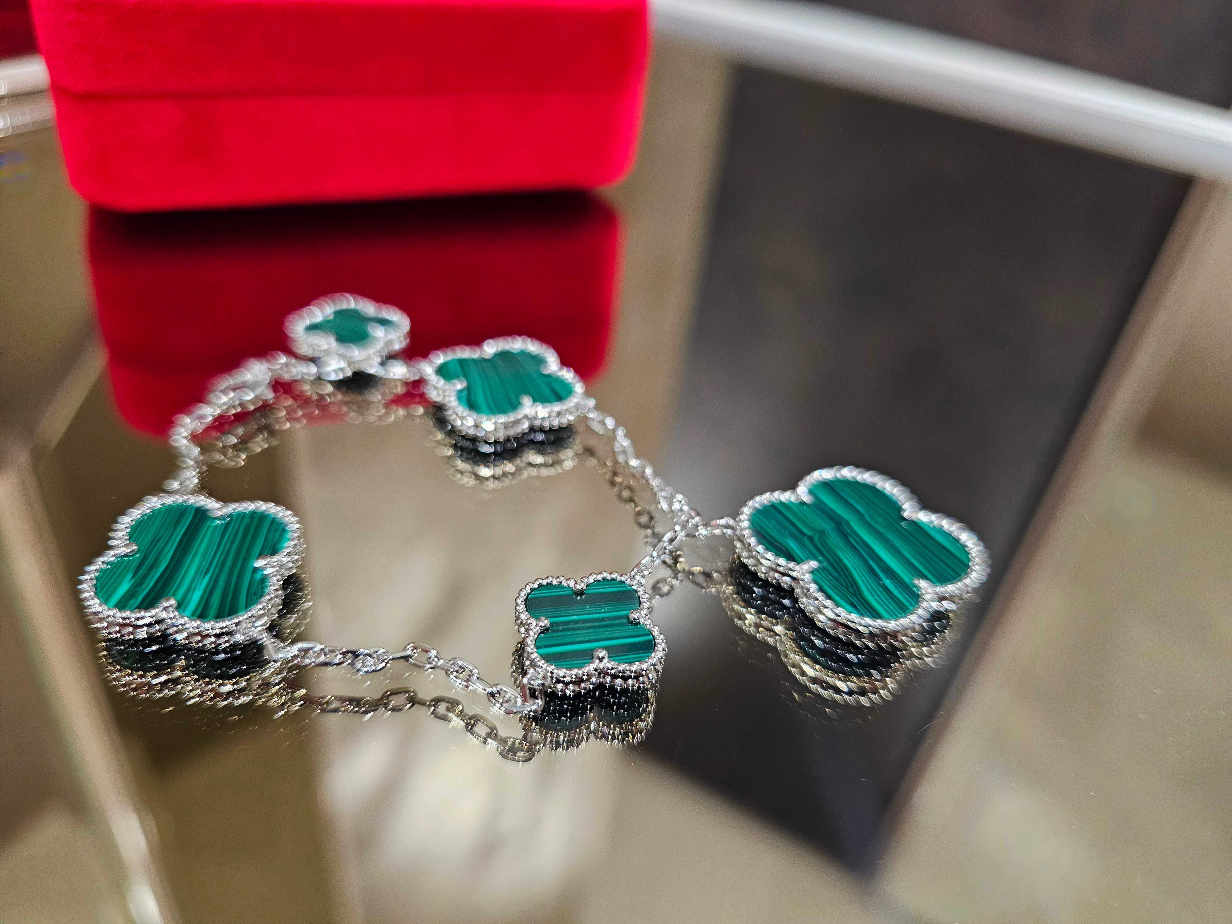 Van Cleef & Arpels VCA Silver 5 Magic Alhambra Green Дамска Гривна