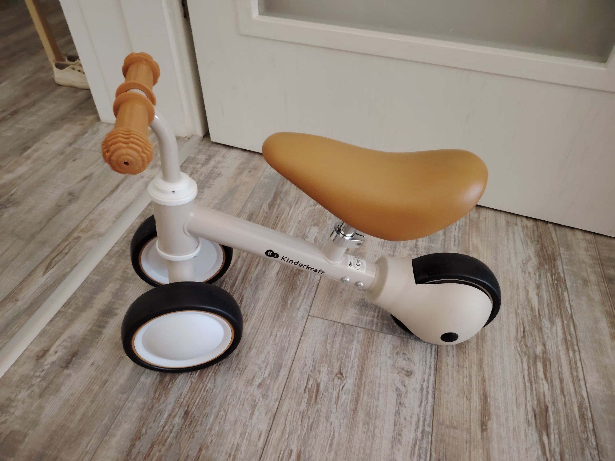 Баланс колело Kinderkraft