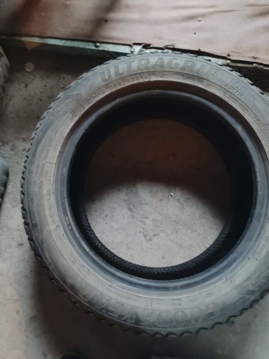 Продам зимние шины