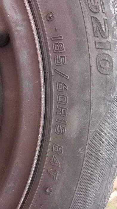 set jante tabla cu anvelope All season 185/60/R15