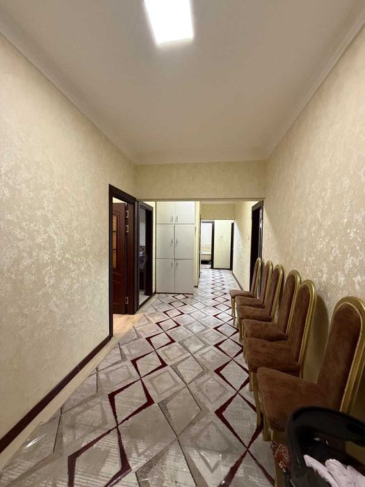 Берунийда ажойиб 4 хонали квартира сотилади, 110 м2