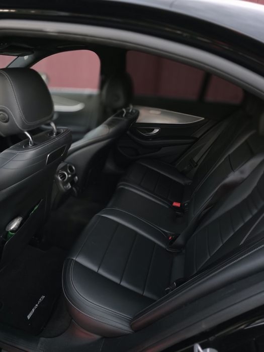 Mercedes benz E 400d 340cp 4matic