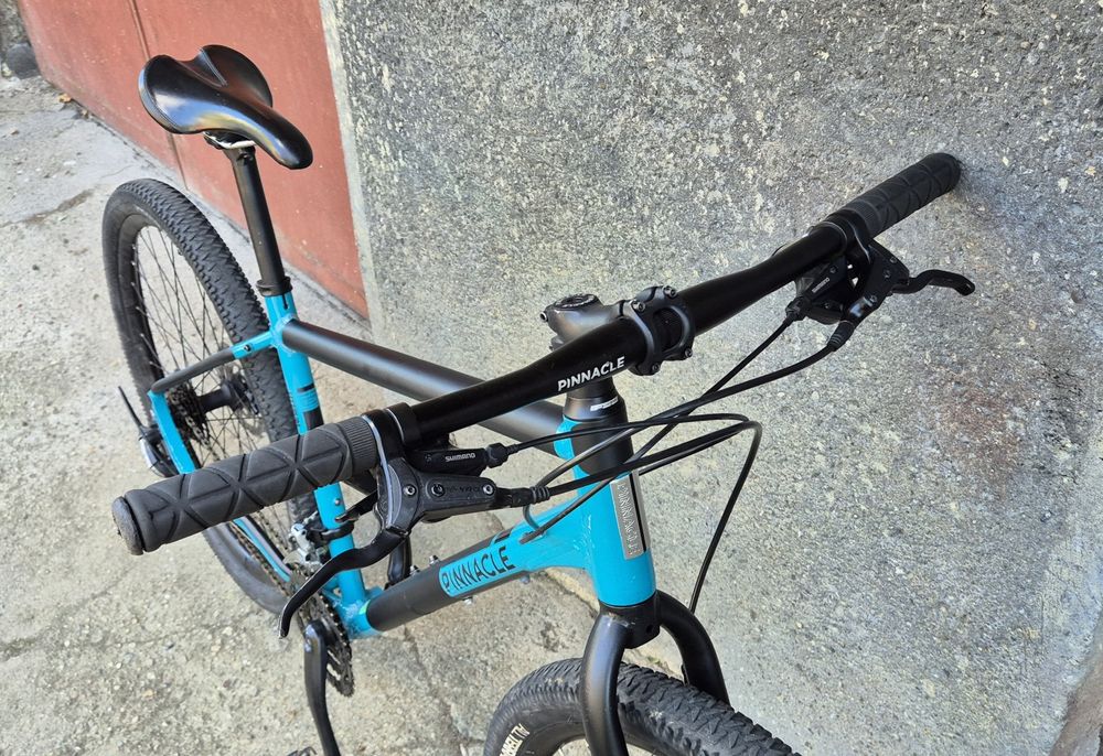 Bicicleta Pinnacle roti 27.5