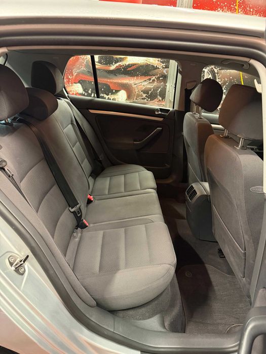 VW Golf V 2004 2L TDI