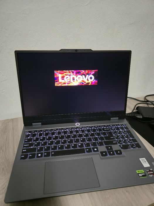 Vând laptop Lenovo LOQ 15.6” cu specificații excelente pentru gaming