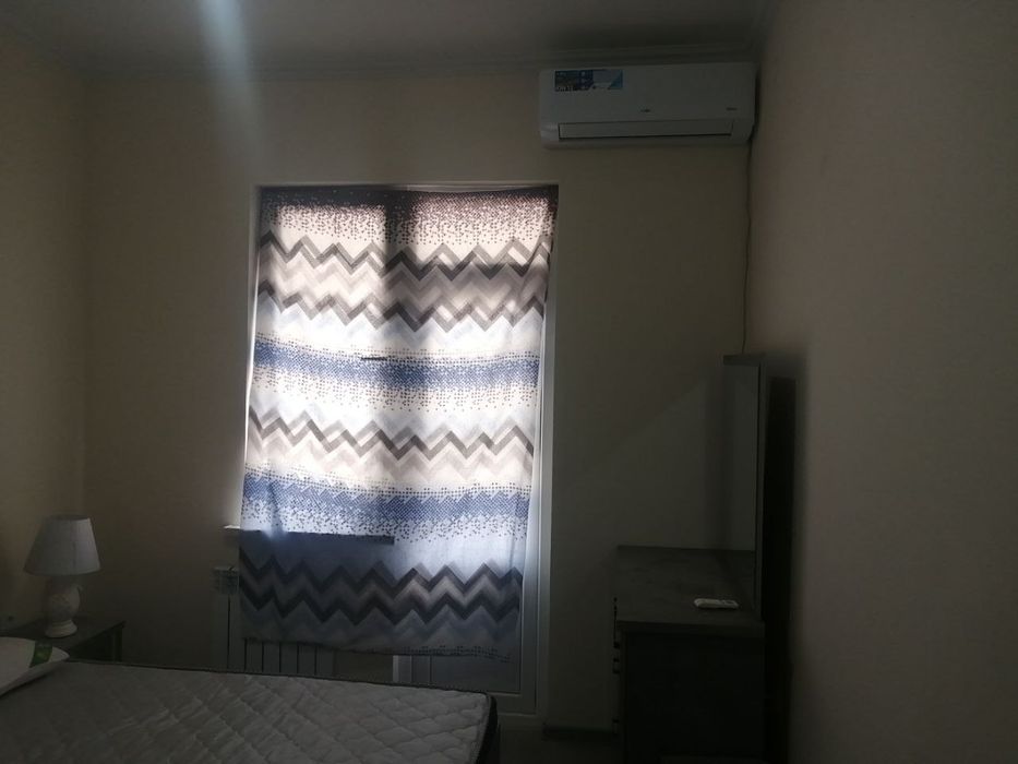 Qorasuvdagi uy sotiladi