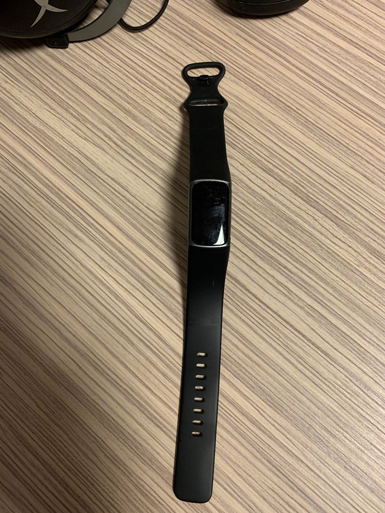 Fitbit Charge 5 - negru