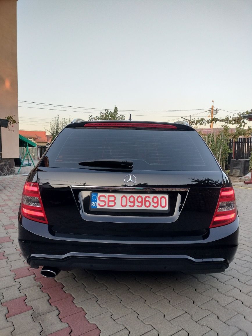 Mercedes C220 AMG line