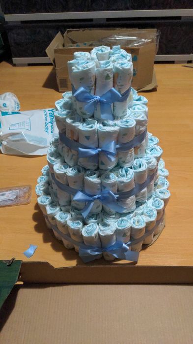 Tort din scutece la comanda