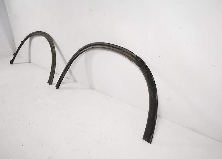 Bandou Overfender Stanga Dreapta Fata original Mercedes-Benz GLC Coupe