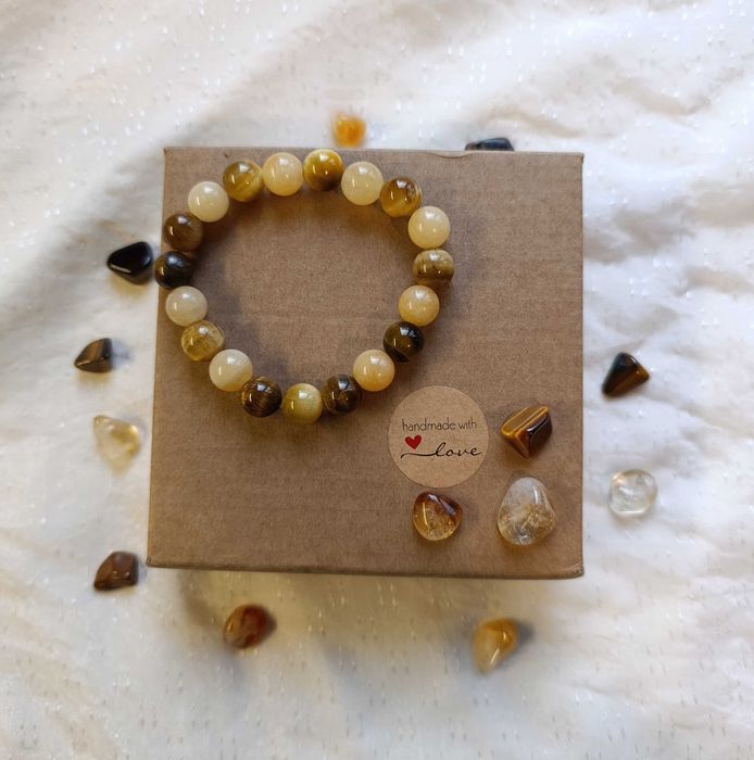 ЛЕЧЕБНА ГРИВНА от 3 вида полускъпоценни камъни. КОЛЕДА