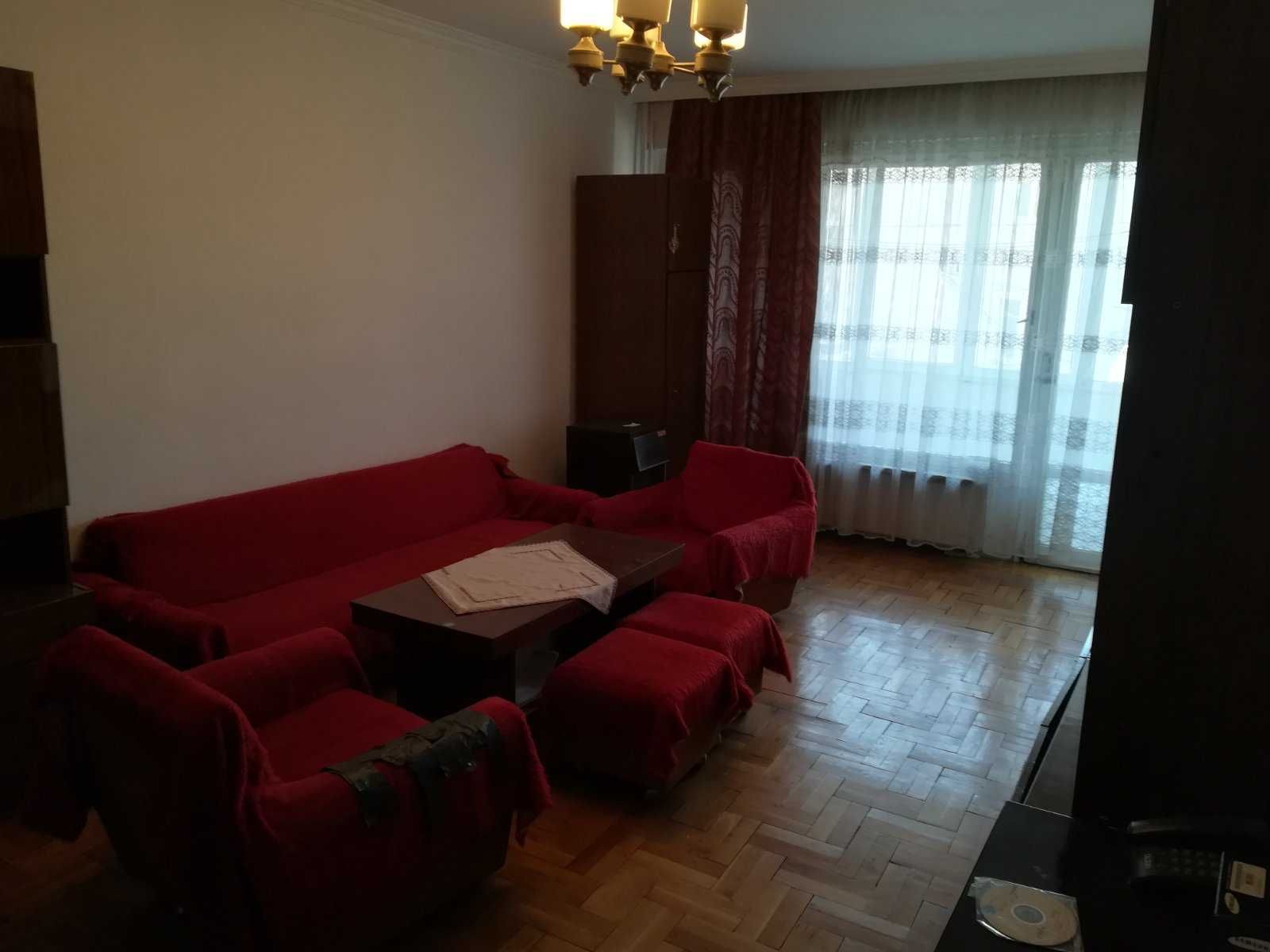 Двустаен имот в Орландовци