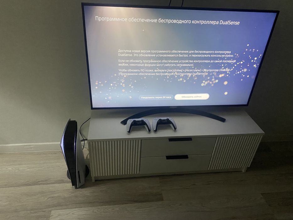 Ps5 пс5 PlayStation 5 продам в хорошем состоянии