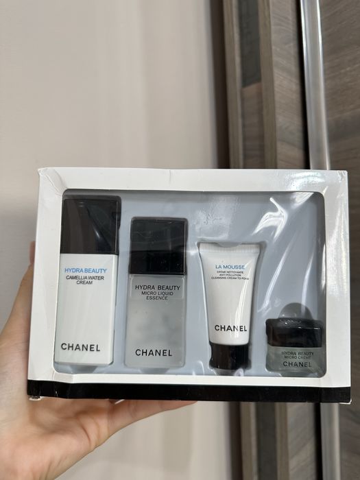 Set Chanel       .