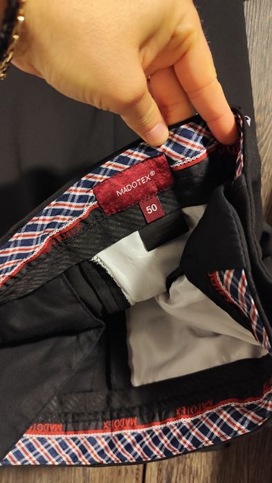 Costum mire material Ro