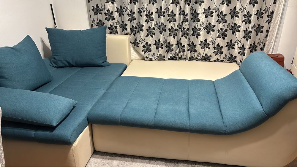 Vand colțar exstensibil