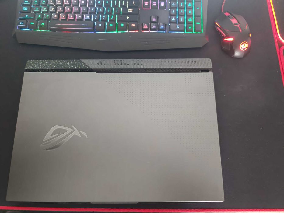 De vânzare* Laptop GAMING Asus ROG STRIX G713PV-LL037