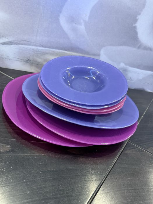 Стъклени чинии и плата в перфектно състояние