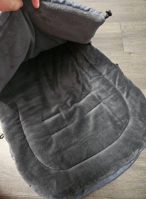 Vand sac carut calduros