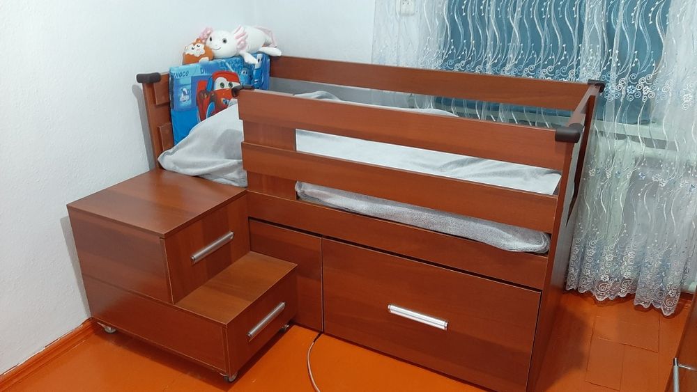 Кроватка детская