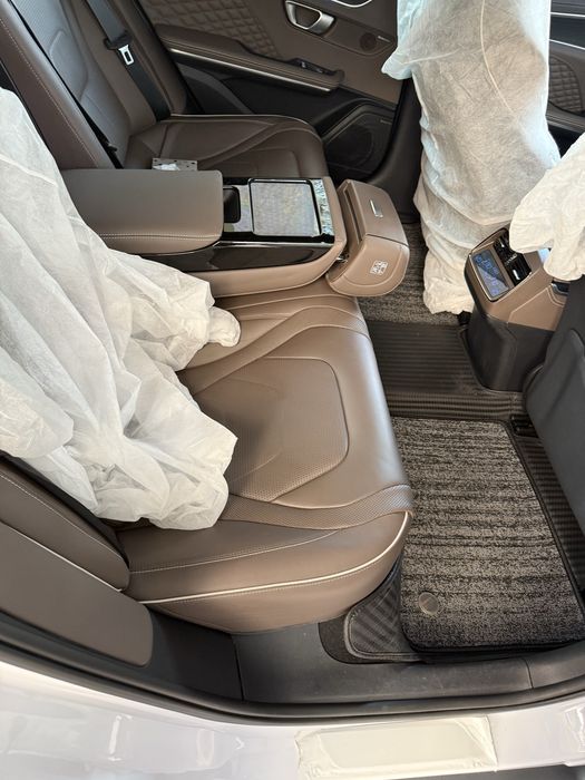 Byd han dual motor 3.9s Ofitsalni dilelrdqn olingan