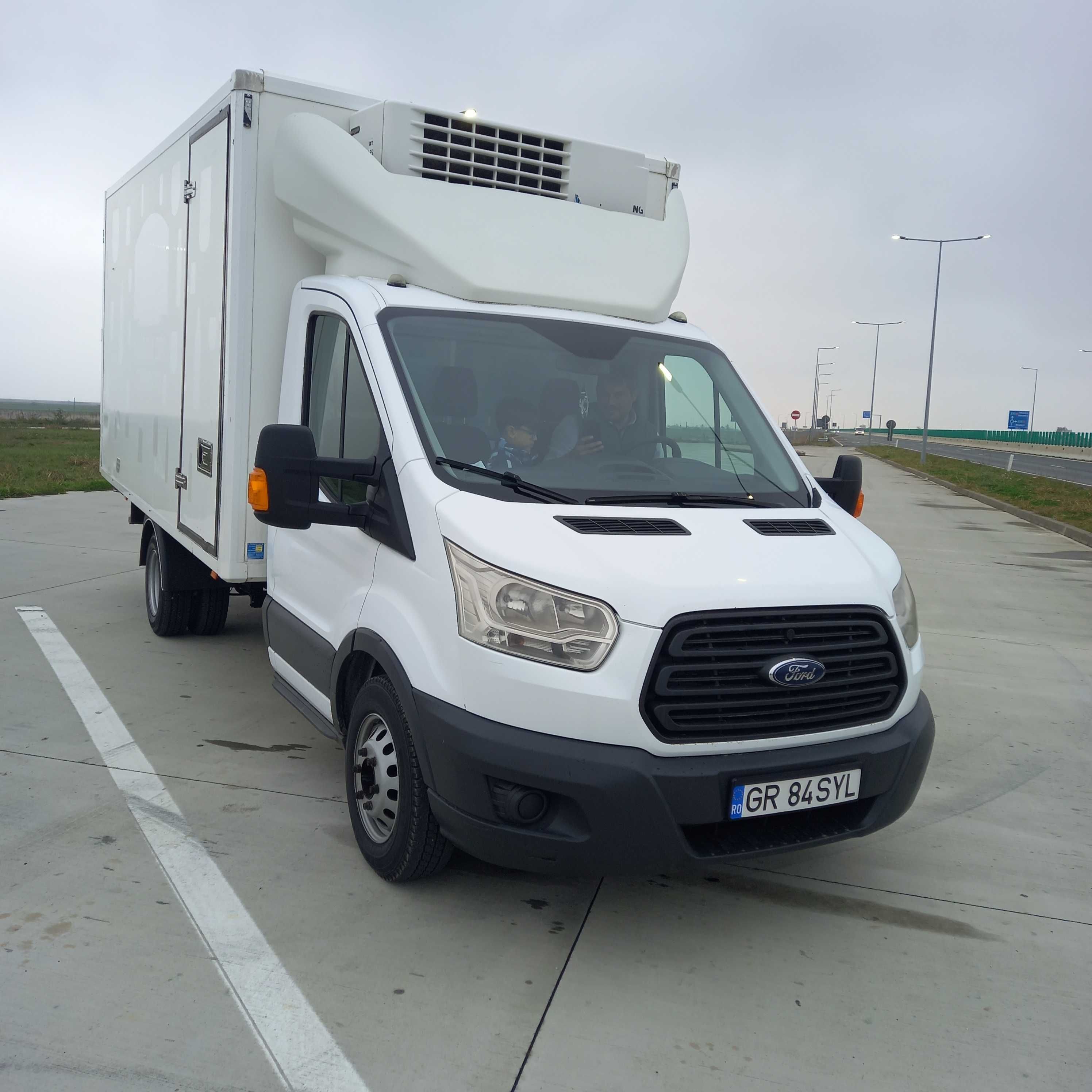 Autoutilitara 3,5t frigorifica ford transit