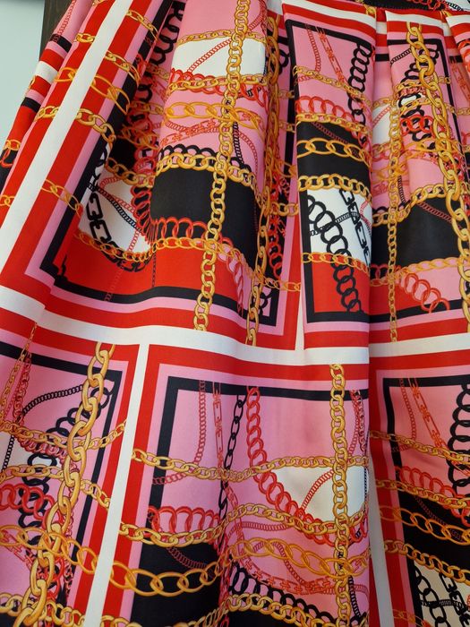 Fusta noua model frumos