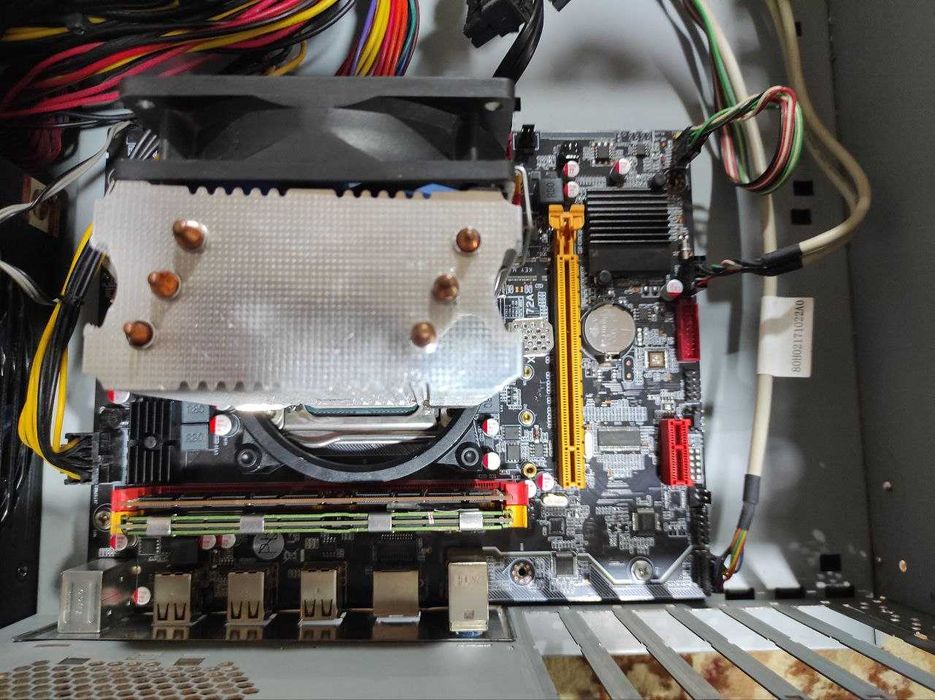 Комплект мат.плата+проц.+оперативка+кулер