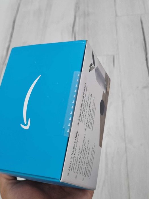 Alexa Echo Dot 5 – una nouă, sigilată, una folosită cu încărcător